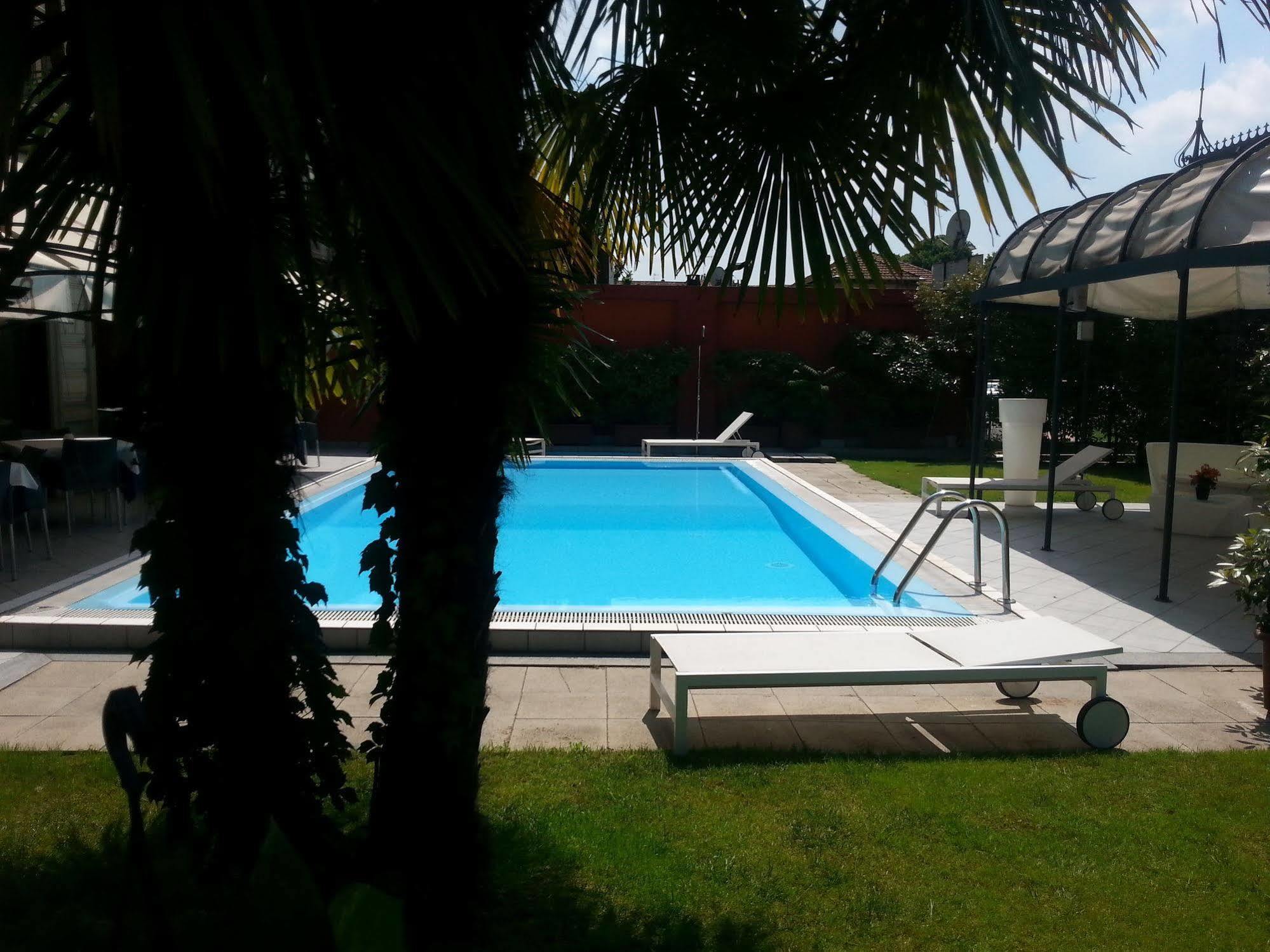 Savoia 3*